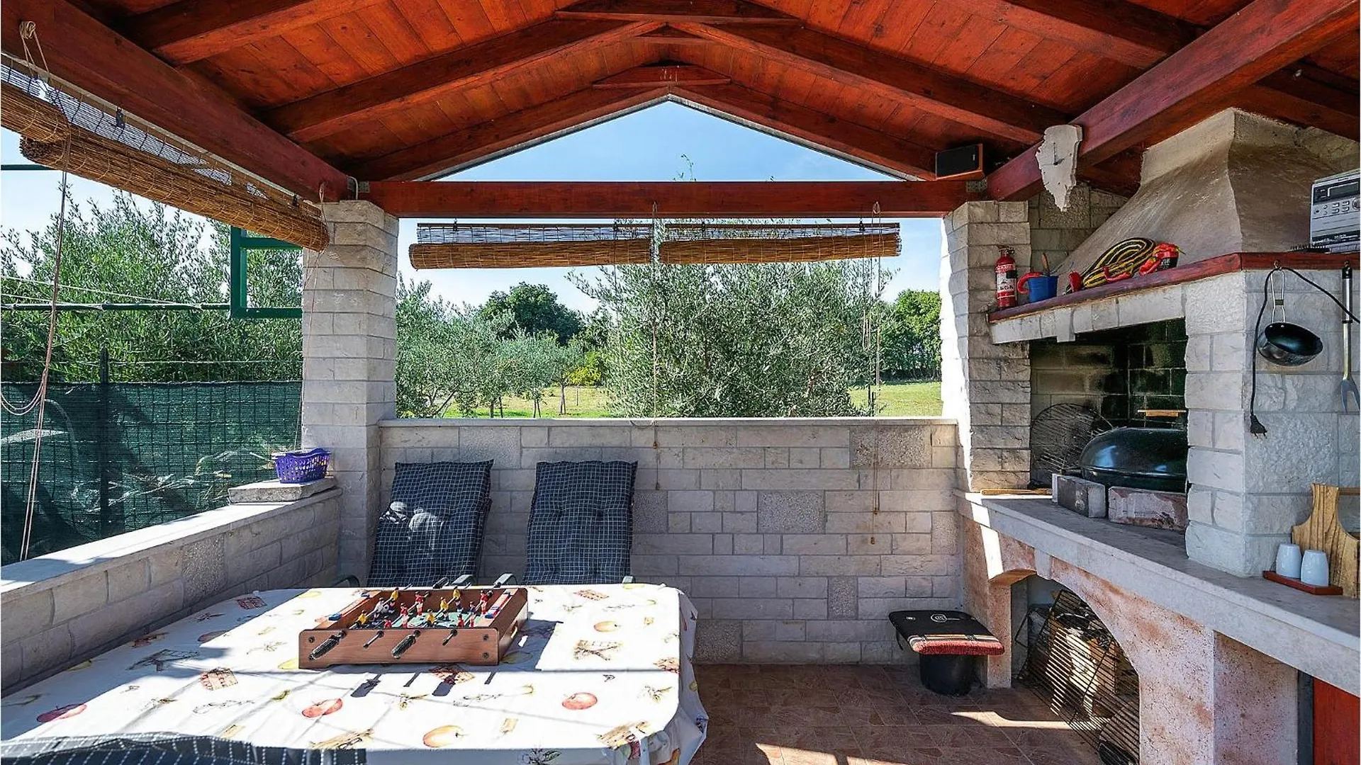 Дом отдыха Nice Home In Marcana With Wifi